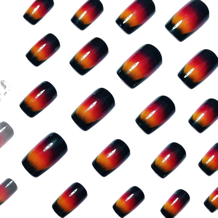 Kreative Kunstnägel Im Eleganten Ombre-Design Karnz