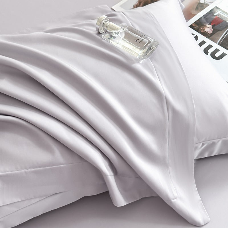 Luxuriöser seidenweicher Kissenbezug aus Satin mit Anti-Knitter-Effekt