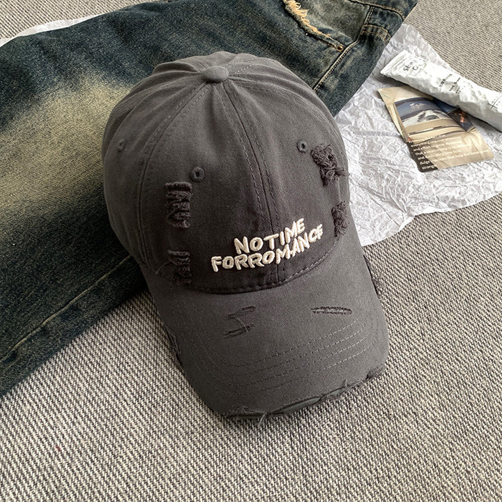 Distressed Baseball Cap mit einzigartiger Stickerei