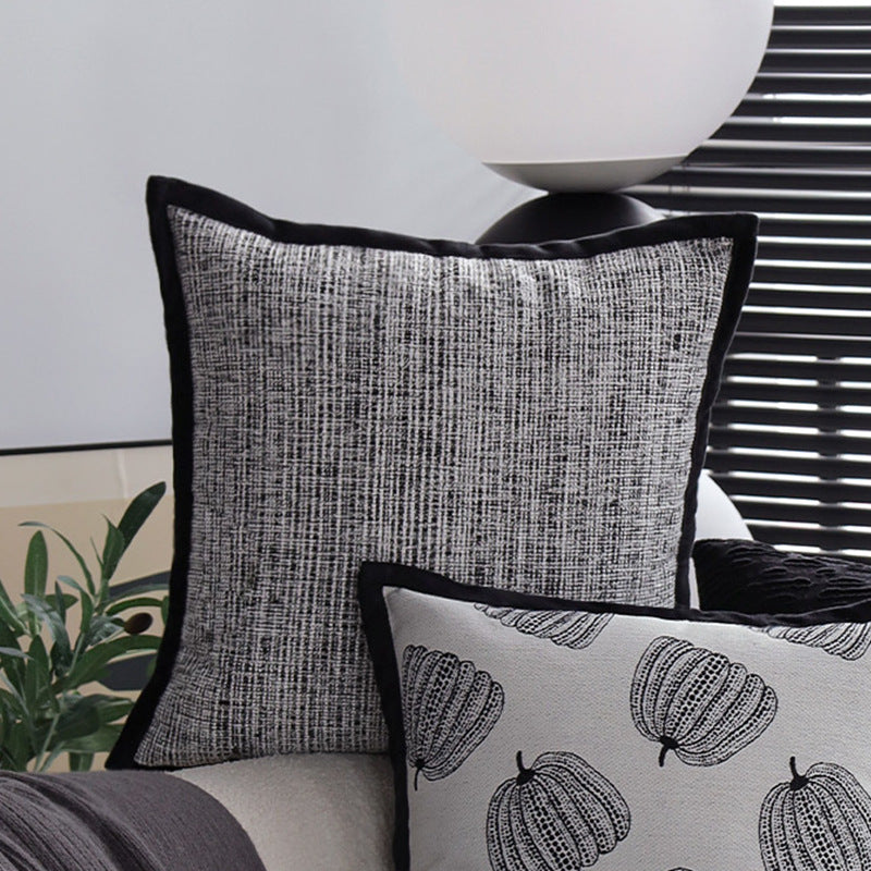Dekoratives Kissen mit strukturiertem Design