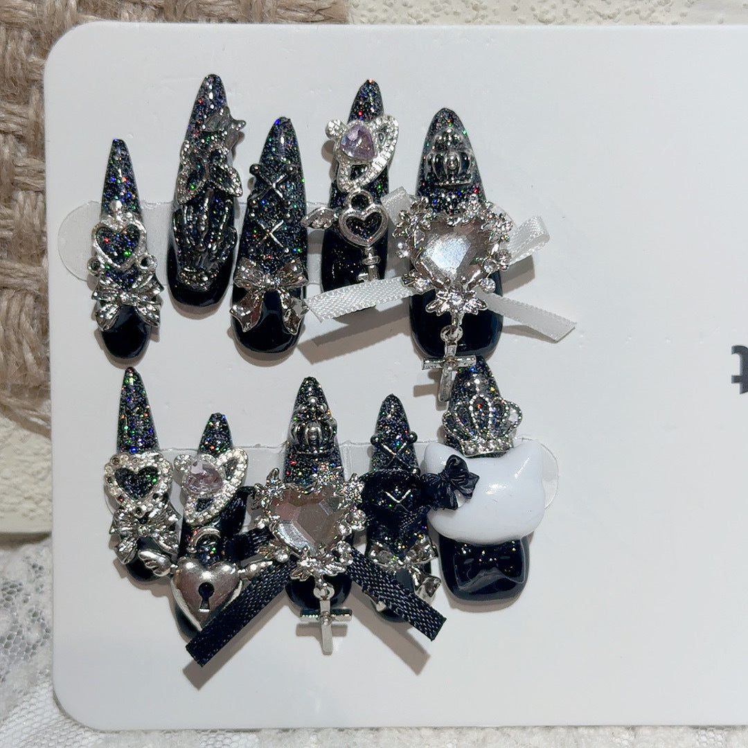 Glamouröse Nagelkunst Verlängerungen
