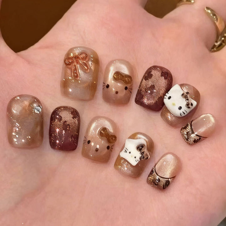 Kreative Kunstnägel mit niedlichen Tiermotiven Karnz