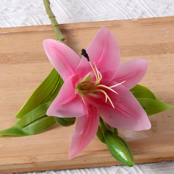 Realistischer künstlicher Lilienstamm