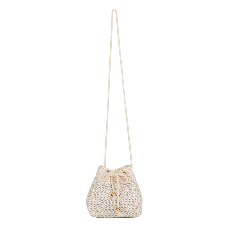 Bohemian-inspirierte gewebte Mini-Zugbandtasche Karnz