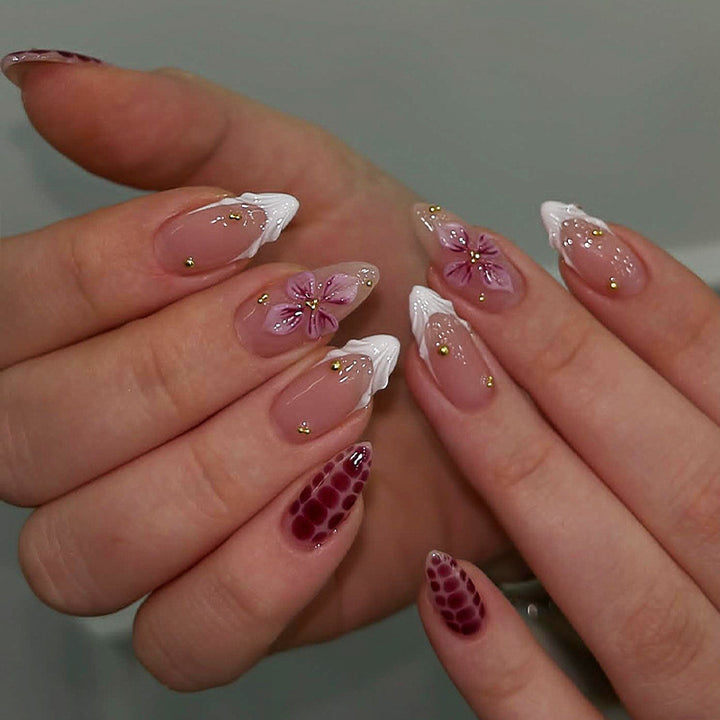 Floral Art Press-On Nail Tips Karnz