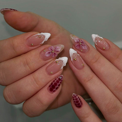 Floral Art Press-On Nail Tips Karnz