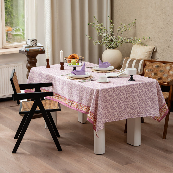Rechteckige Tischdecke im Landhausstil aus Baumwollmischgewebe mit floralem Allover-Print Karnz