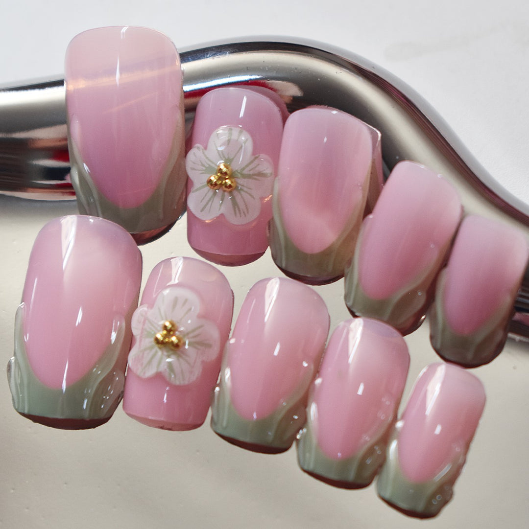 Dekorative Nagelkunst Karnz
