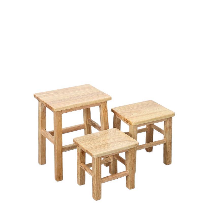 Minimalistischer Holzsitz Karnz
