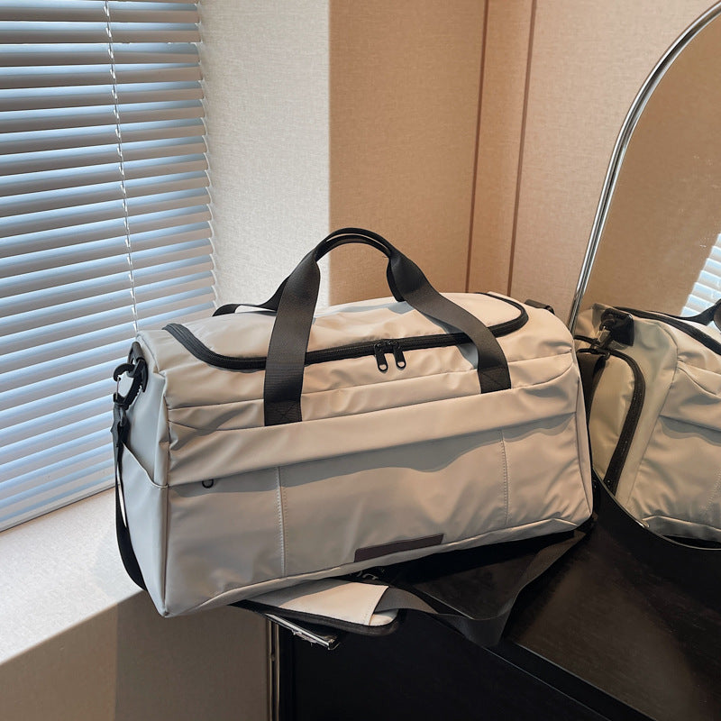 Geräumige multifunktionale Reisetasche Karnz