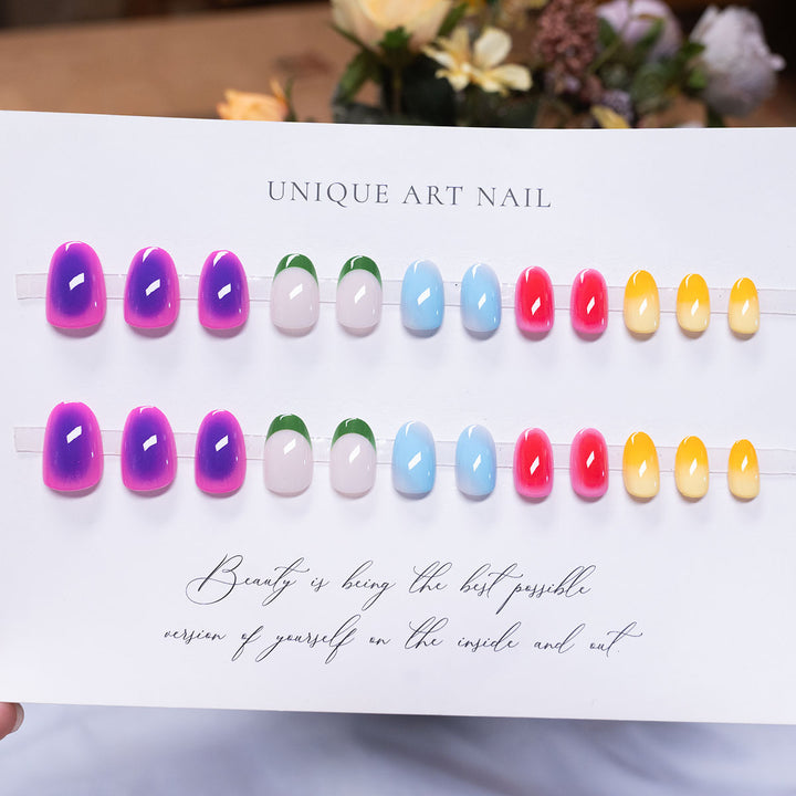 Kreative Multi-Gradient Press-On Nagelkunst