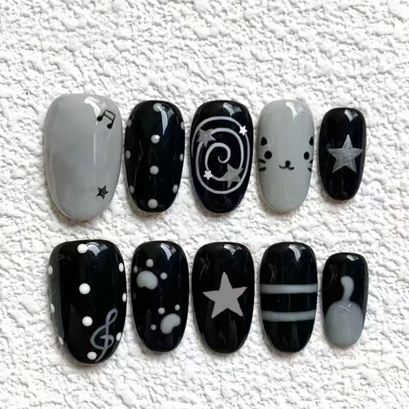 Künstlerische Themen Nageldesign Kollektion Karnz