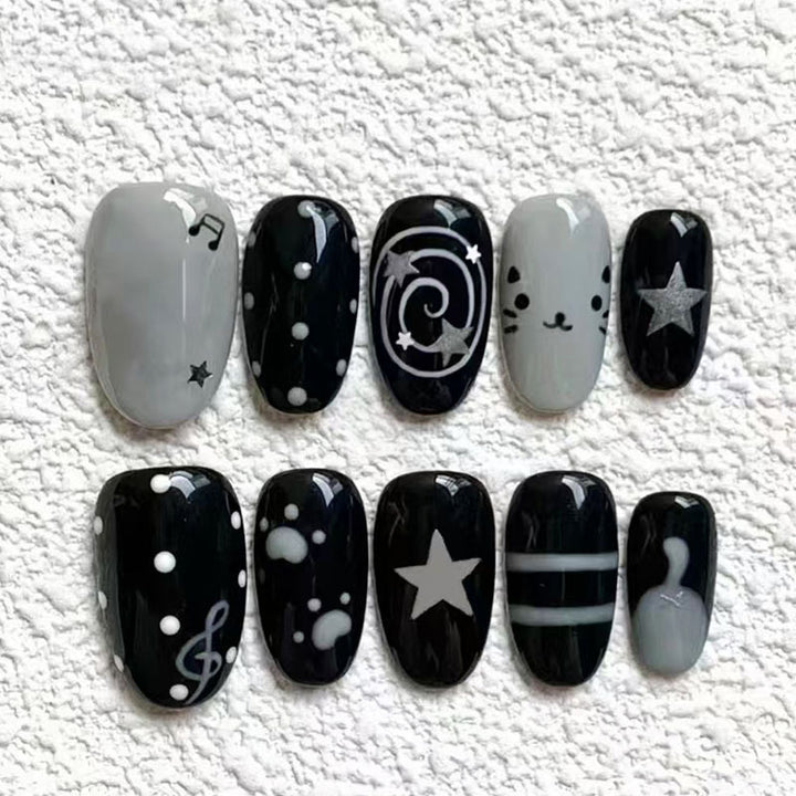 Künstlerische Themen Nageldesign Kollektion Karnz
