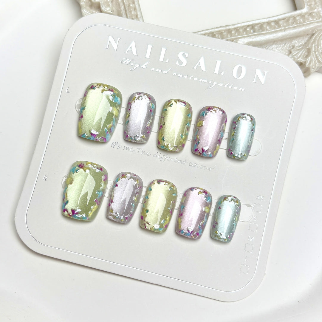 Iridescent Gem-Beschmückte Press-On Nagel Set