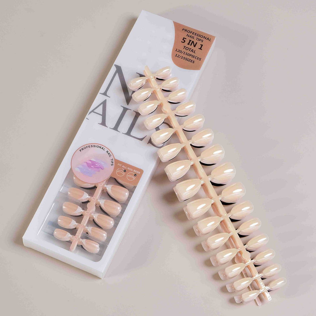 Professionelle Nagelspitzen Karnz