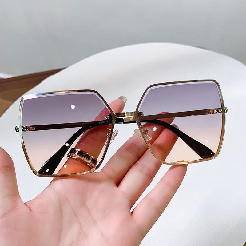 Damen modische quadratische Sonnenbrille mit polarisierenden Gläsern Karnz