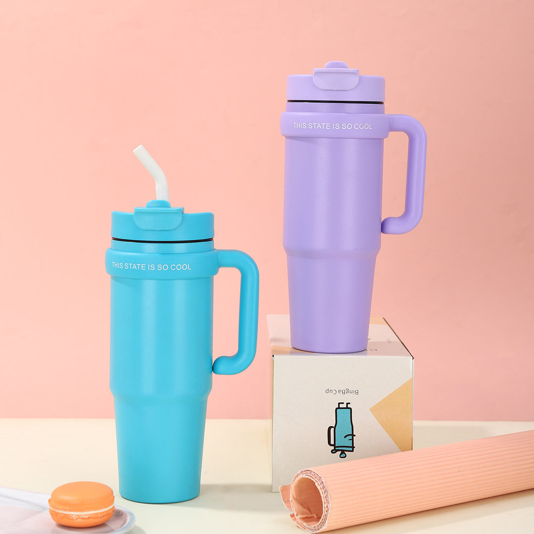 Unisex Trinkbecher mit integriertem Strohhalm Karnz