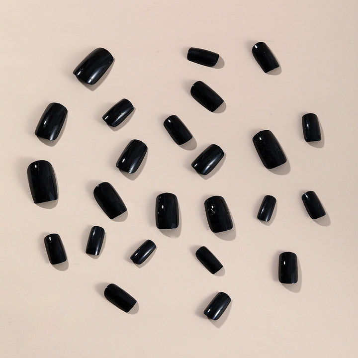 Glänzende Gel-Nagelkunstverlängerungen Karnz