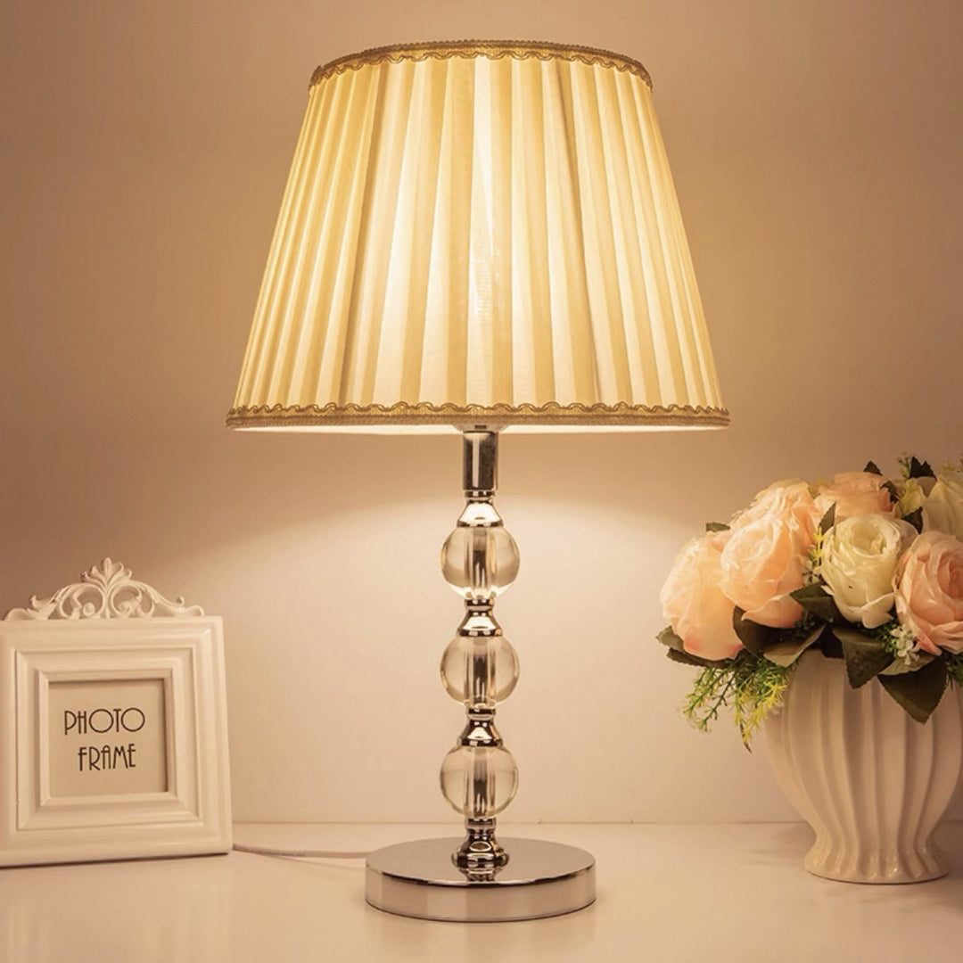 Elegante Glasfuß Tischlampe