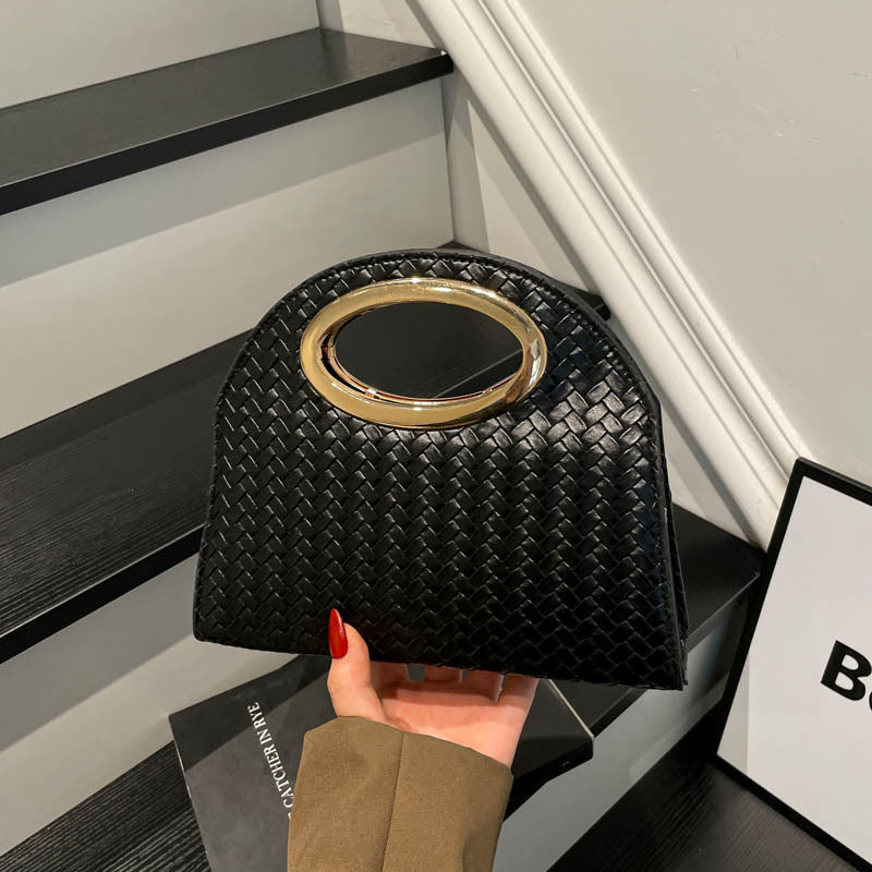 Gewebte Handtasche mit Goldakzent