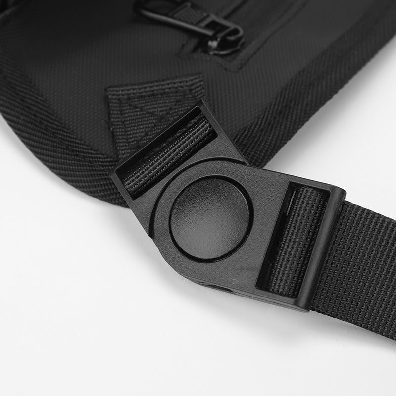 Funktionale Brusttasche