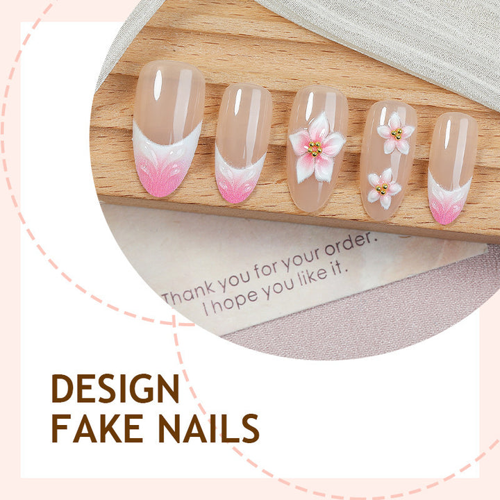 Kunstnagelset mit floralen Designs Karnz