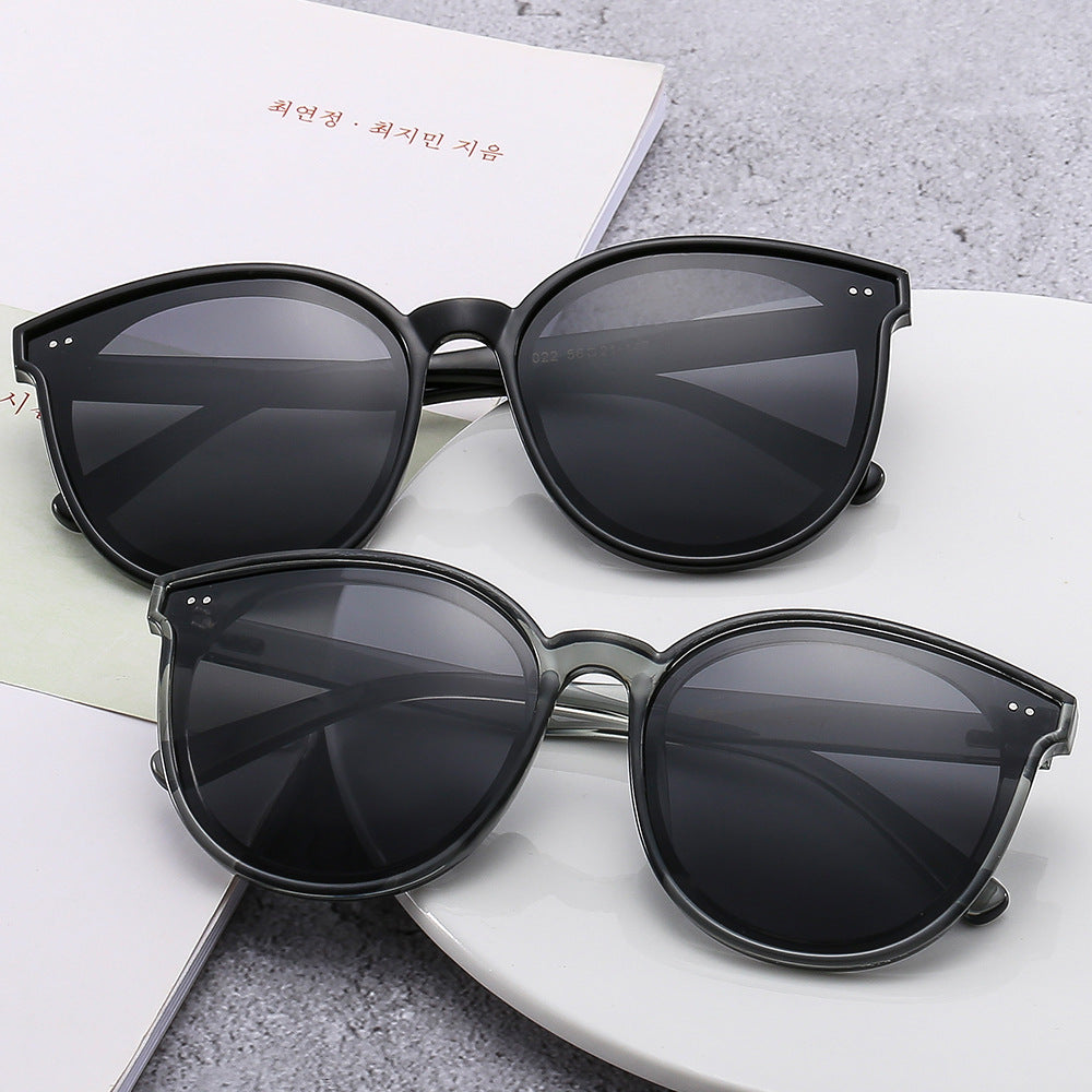Damen Modische Sonnenbrille mit großem, elegantem Rahmen Karnz