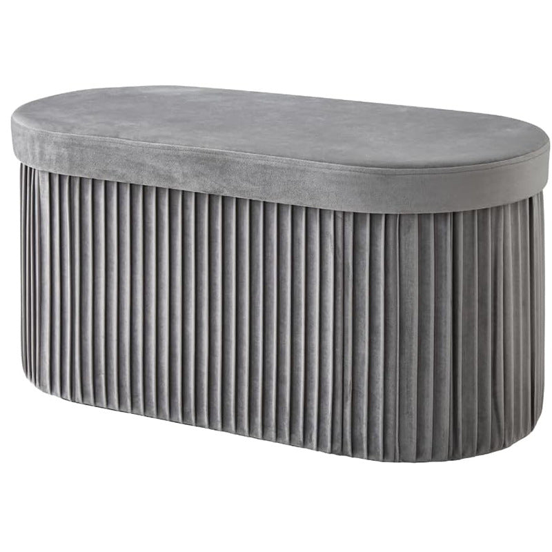 Eleganter gepolsterter Ottoman Karnz