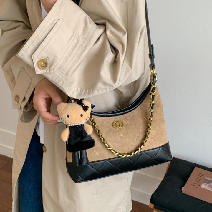 Gepolsterte Wildleder Schultertasche Karnz