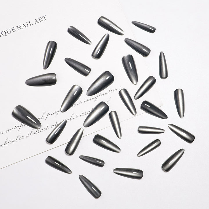 Gel-Nagel-Spitzen Karnz