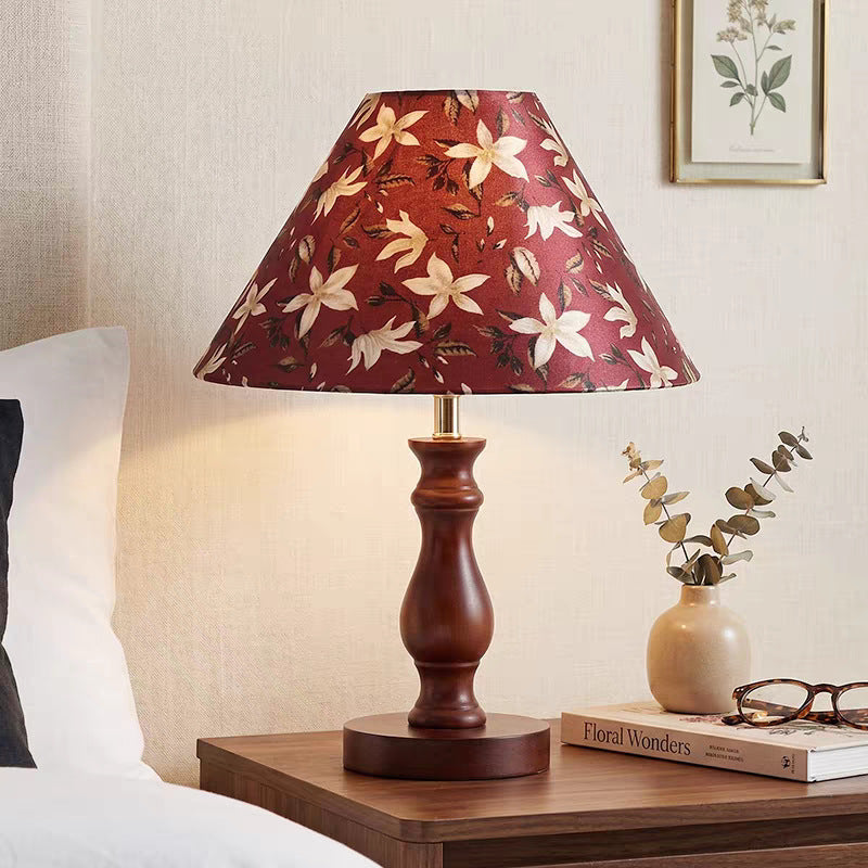 Klassische Holz Tischlampe