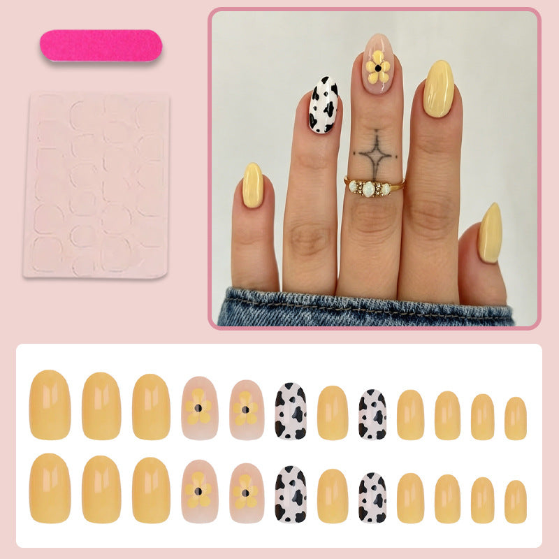 Kunstnagelset mit floralen und trendigen Tiermustern Karnz
