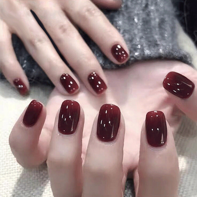 Glänzendes, langanhaltendes Press-On-Nagelset Karnz