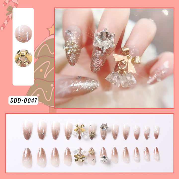 Niedliche Charakter-Themen-Nagelkunst-Tipps