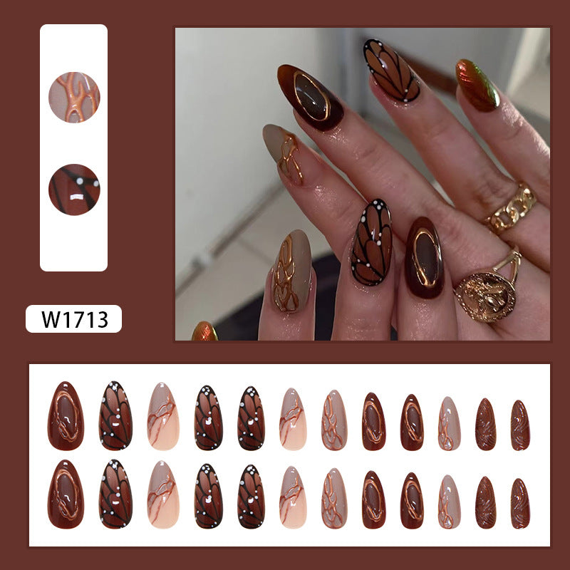 Artistic Nail Design Set mit abstrakten Mustern