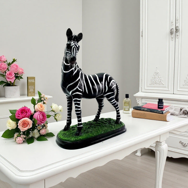 Dekorative Zebrafigur Karnz