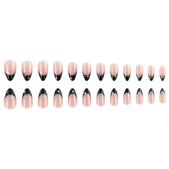Elegante Stiletto-Nagelkunst Karnz