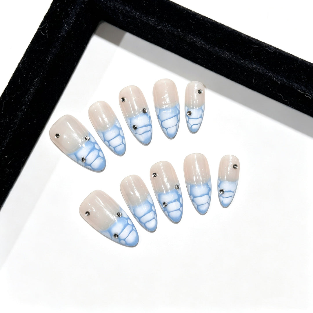 Künstlerisches Press-On Nagelkunstset mit Strass und Farbverlaufdesign