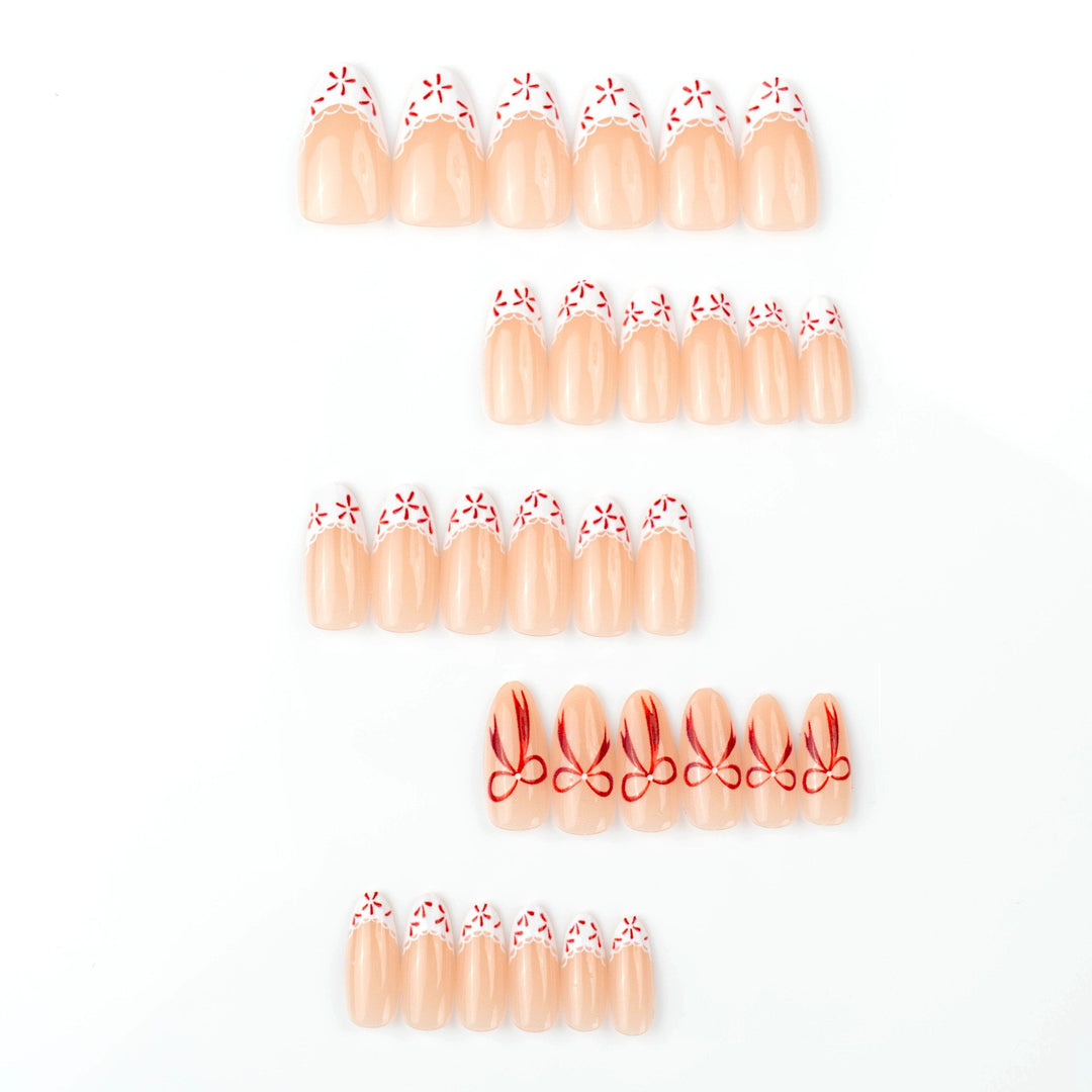 Kreatives Kunstnagelset Karnz