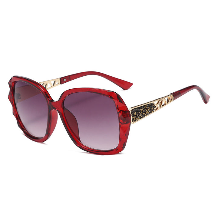 Damen Designer-Sonnenbrille mit glamourösen Akzenten Karnz