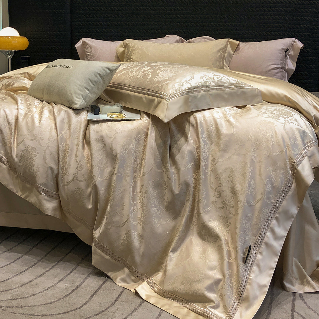 Premium-Baumwollsatin-Bettwäschegarnitur mit strukturierter Matelassé-Bordüre und Hotelverschluss