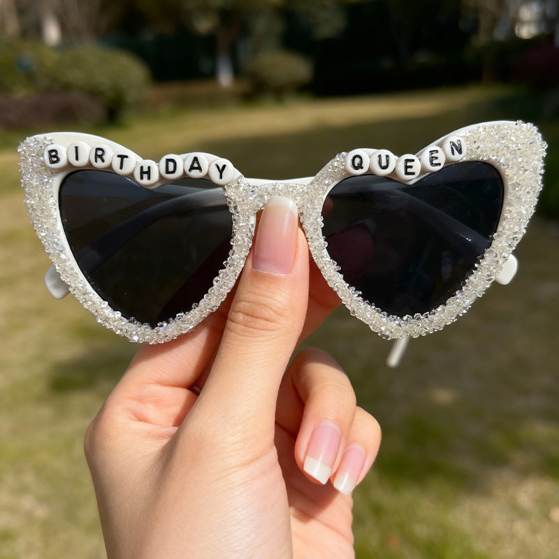 Herzförmige Feier-Sonnenbrille Karnz