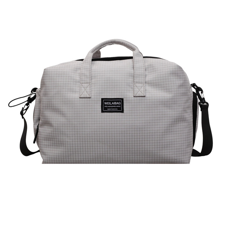 Strukturierte Reisetasche