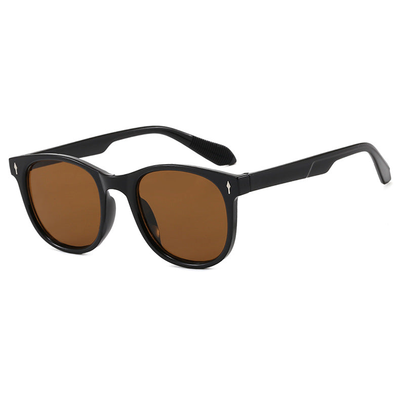 Damen stylische Sonnenbrille mit ergonomischem Rahmen und schützendem UV-Filter Karnz