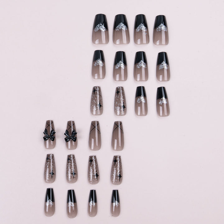 Stylisches Press-On-Nagelset
