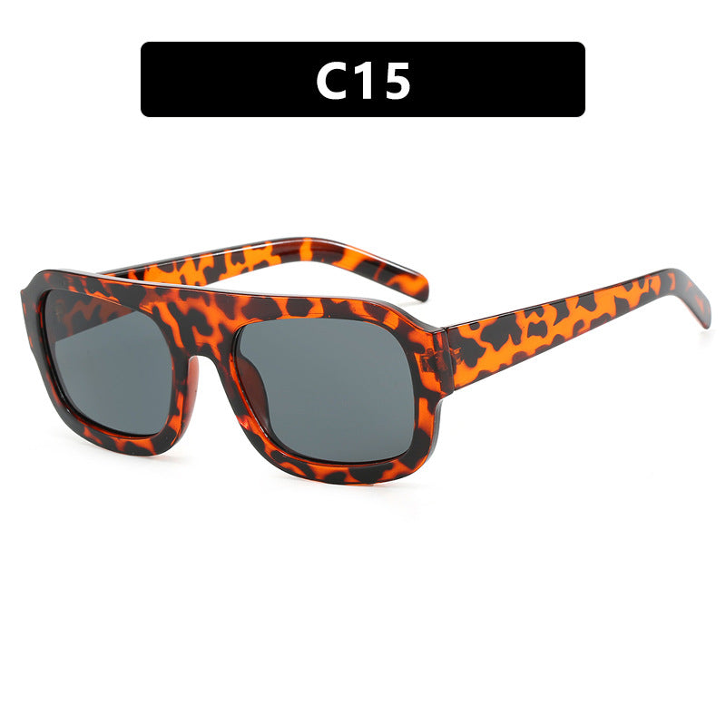 Damen modische Sonnenbrille im schützenden Oversized-Format Karnz