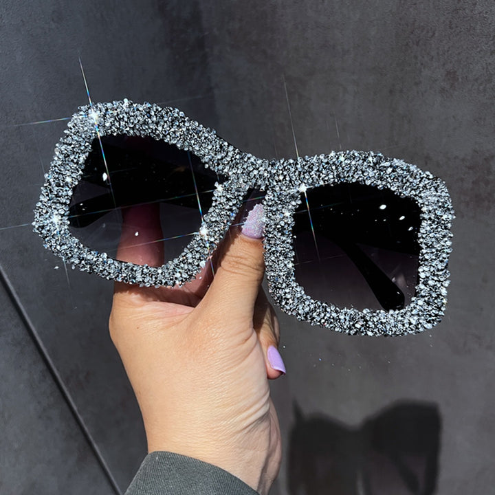 Damen Sonnenbrille mit funkelndem Strassrahmen Karnz