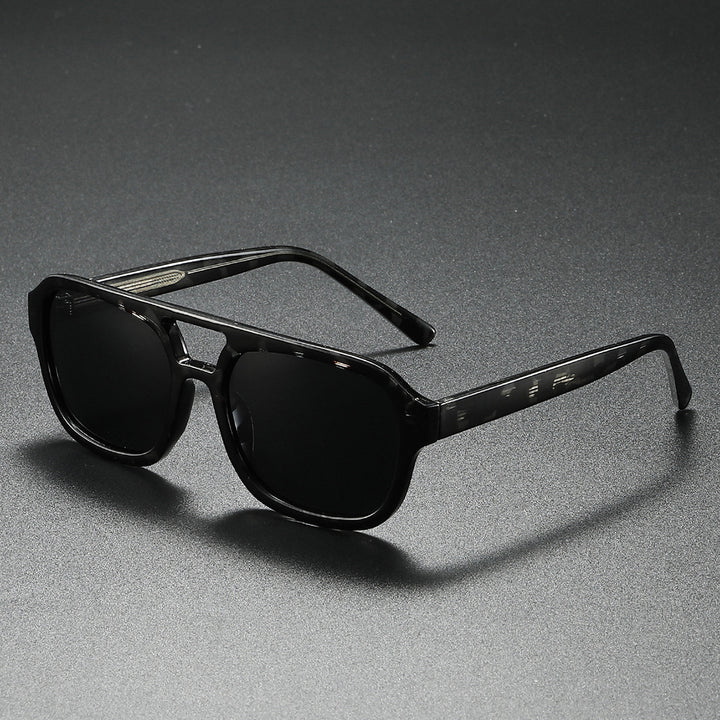 Damen modische Sonnenbrille im eleganten, kantigen Design Karnz