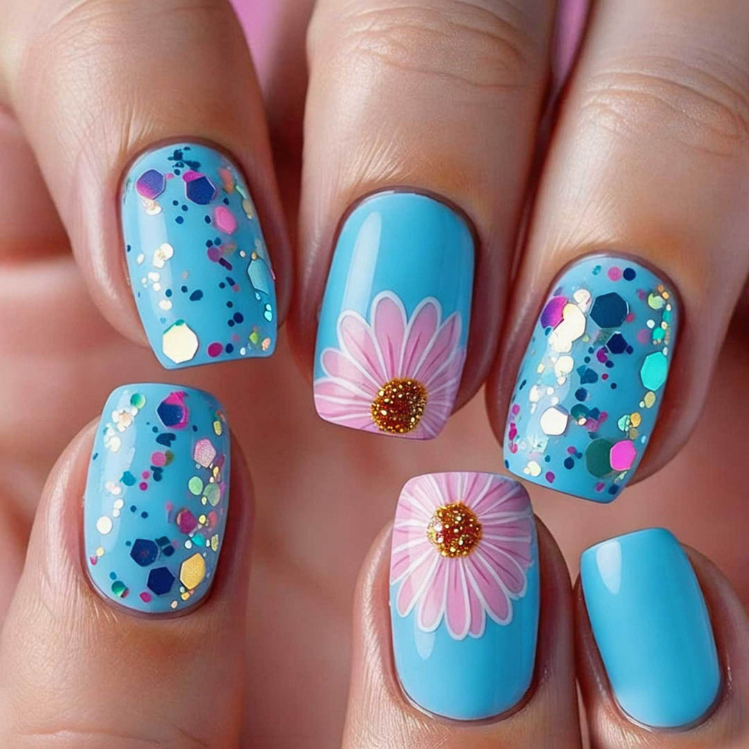 Blumenverziertes Nagelkunst-Set