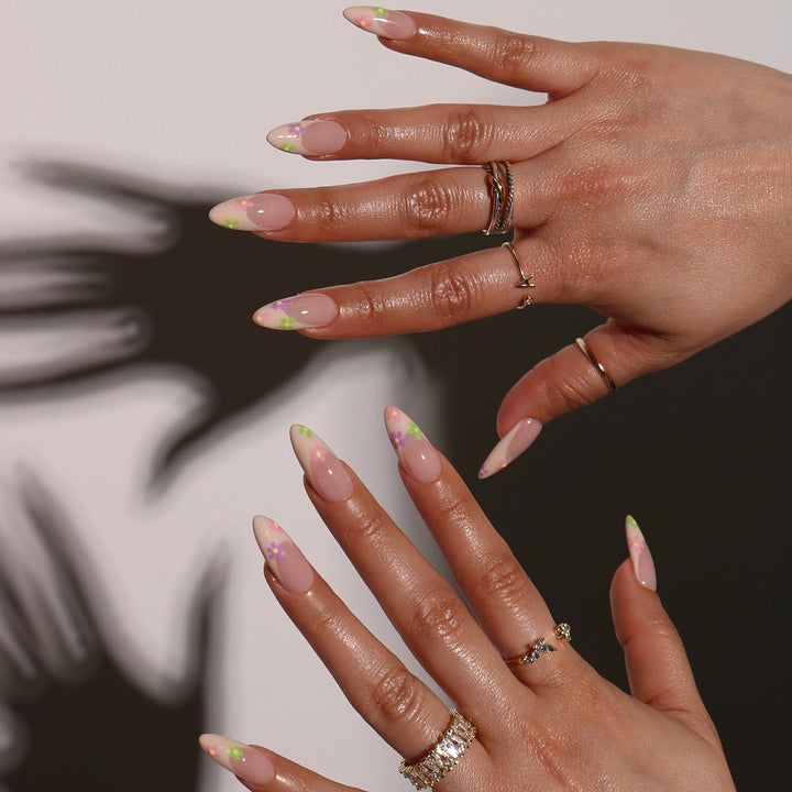 Florale Akzent Press-On Nagelset
